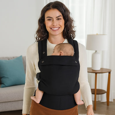porte bébé physiologique noir flanelle - portage avant