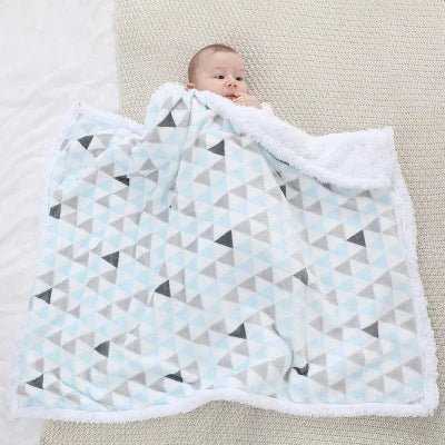 couverture bébé bleu clair