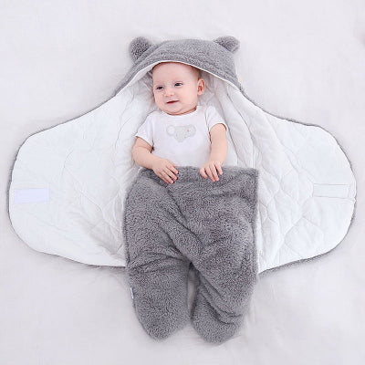 nid d'ange petit ourson gris flanelle -sac de couchage bébé - gigoteuse